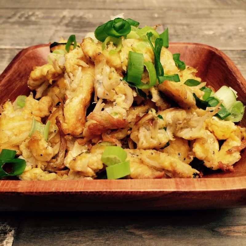 【三分鐘料理】-魩魚香吻炒蛋