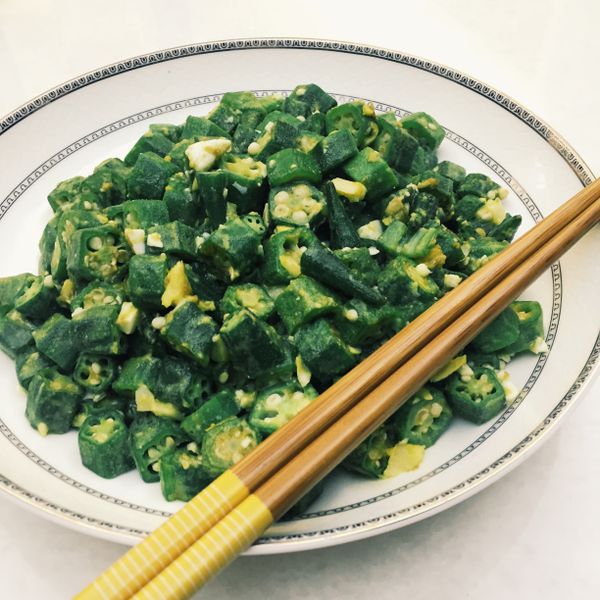 鹹蛋炒秋葵-夏日快速料理