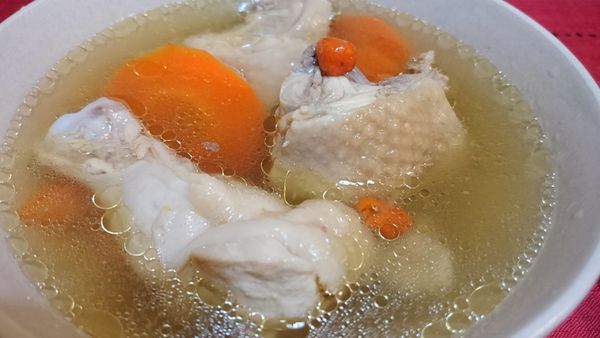 五年老菜脯燉枸杞雞