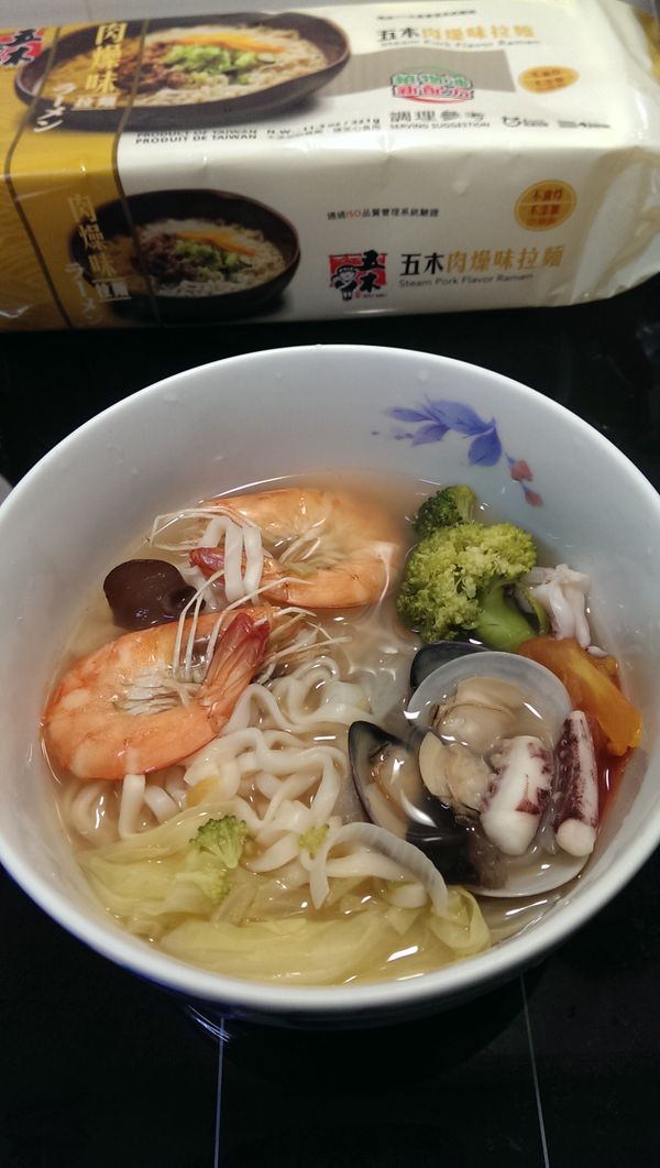 什錦海鮮湯麵_五木拉麵