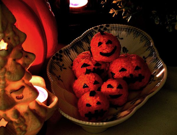 萬聖節南瓜鬼臉飯糰