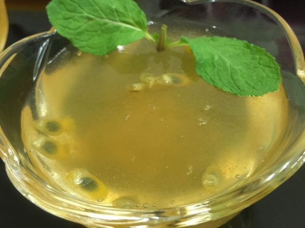 百香果薄荷茶凍