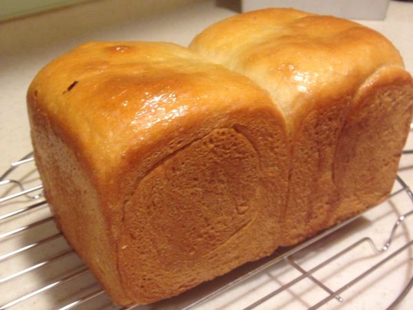 鮮奶+奶油吐司12兩