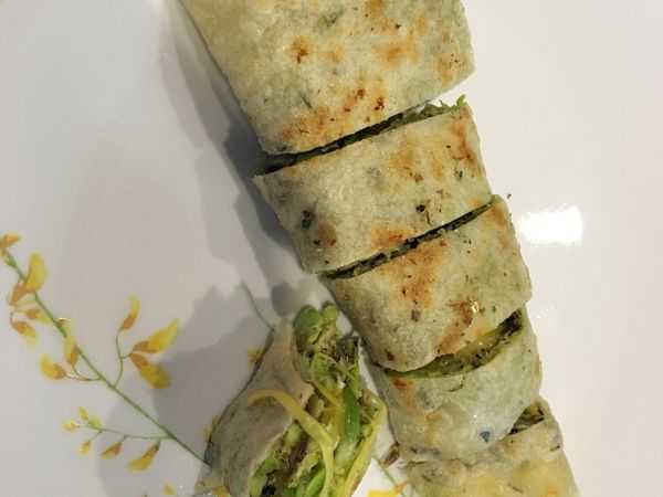 孕婦食譜～毛豆小魚起士蛋餅