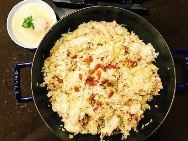 麻油酒香高麗菜煲飯