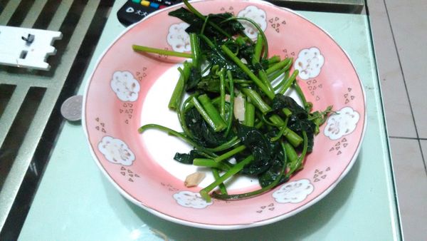 熱炒水生空心菜