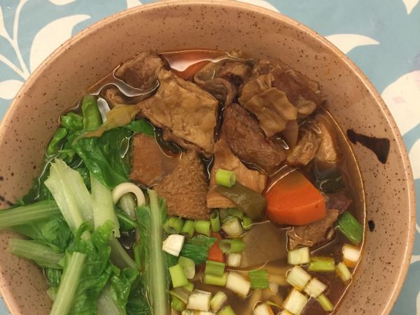 紅燒牛肉牛雜湯