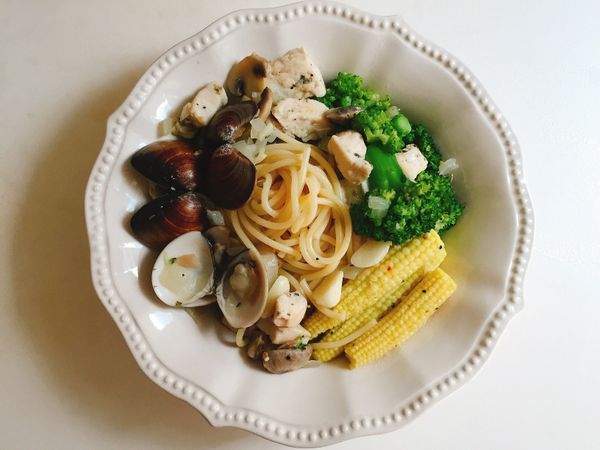 蒜味海陸百匯義大利麵