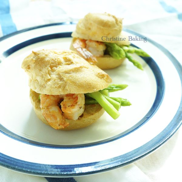 鮮蝦蘆筍鹹泡芙
