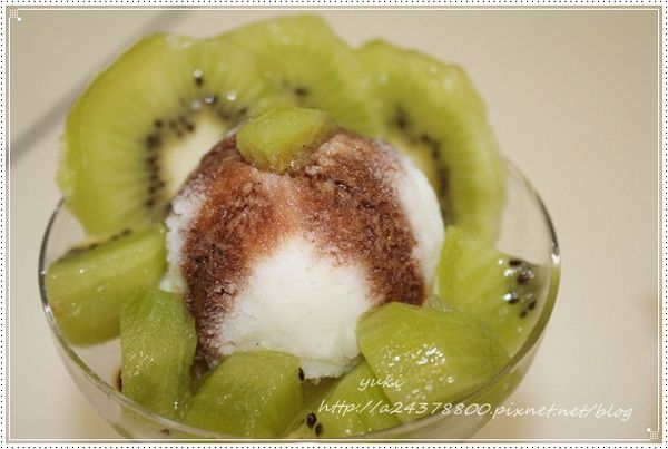 義式冰淇淋(香草牛奶吉拉朵)