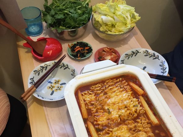 天冷最適合^^韓國部隊火鍋