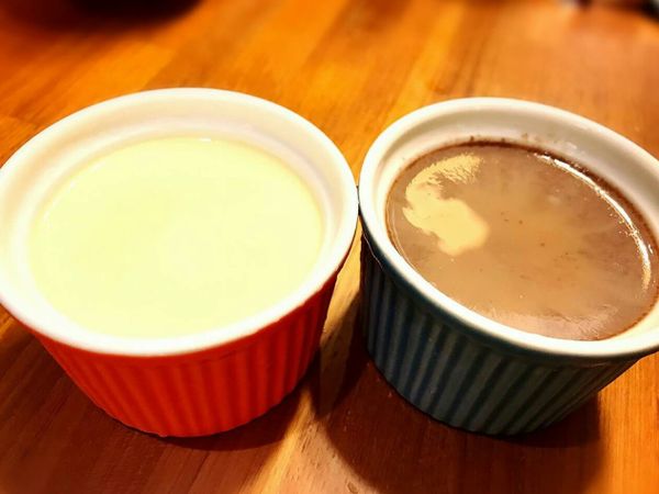 水波爐製作巧克力雞蛋布丁及雞蛋布丁