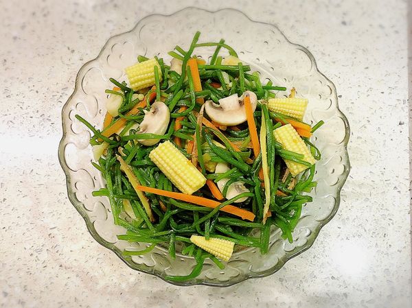 快速五分鐘搞定 清炒水蓮 蘑菇玉米筍