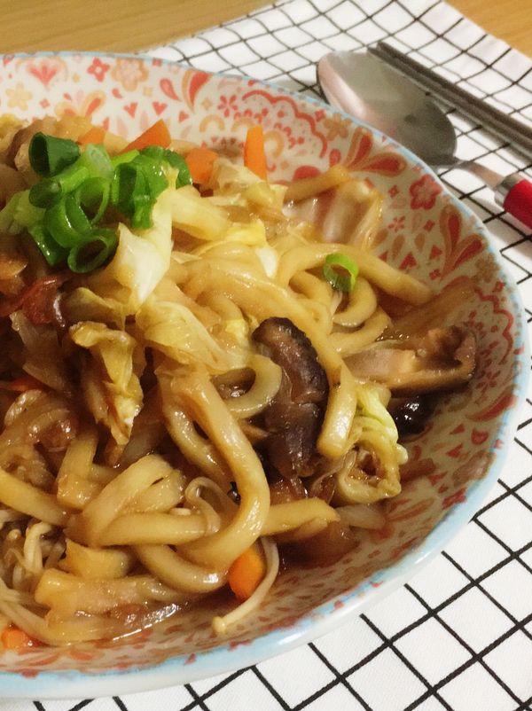 *一人簡單料理*日式櫻花蝦炒烏龍