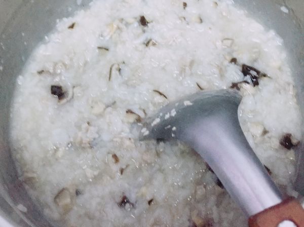 香菇豬肉粥