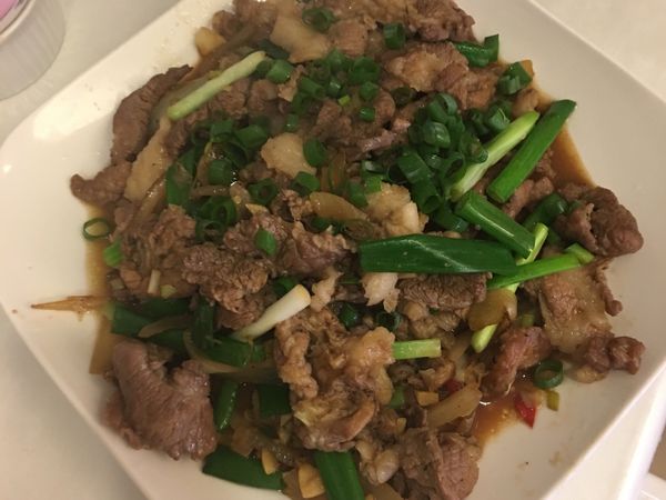 蒜炒豬肉片（黃俊推薦）