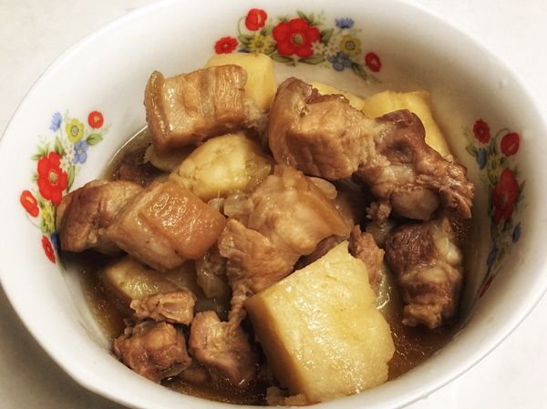 《小萬出好菜》馬鈴薯燉五花