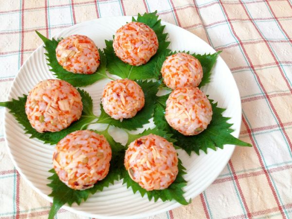 鮭魚明太子小飯糰