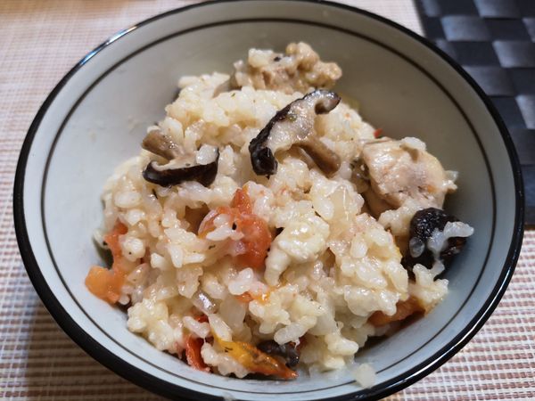 [電鍋] 香菇奶油雞肉燉飯