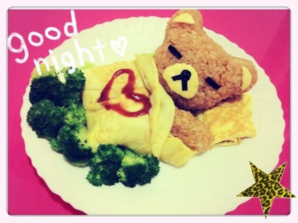 【趁熱品嚐】懶懶熊蛋包飯