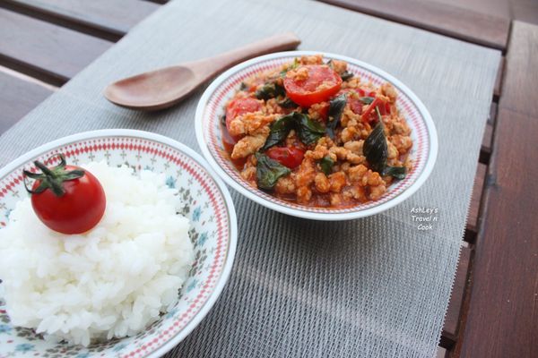 寶貝派對_寶寶版泰式打拋豬