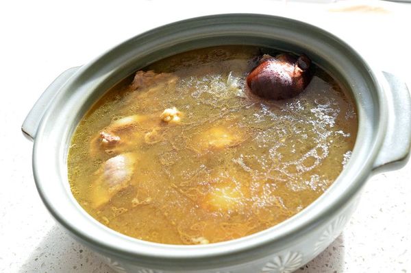 韓式清燉牛尾湯