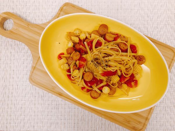 番茄熱狗義大利麵