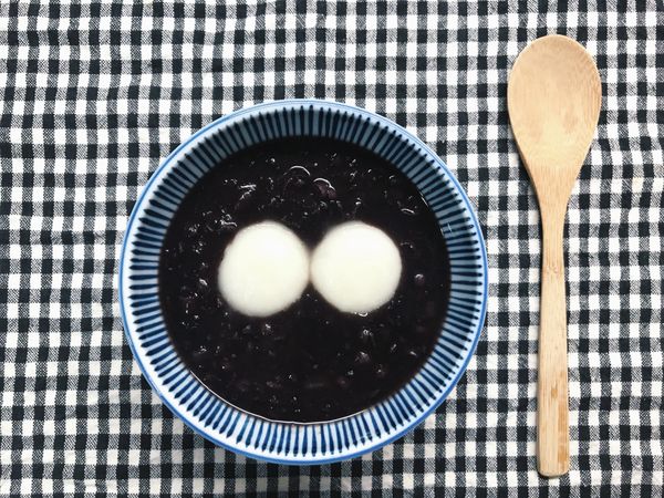 紫米紅豆芝麻湯圓