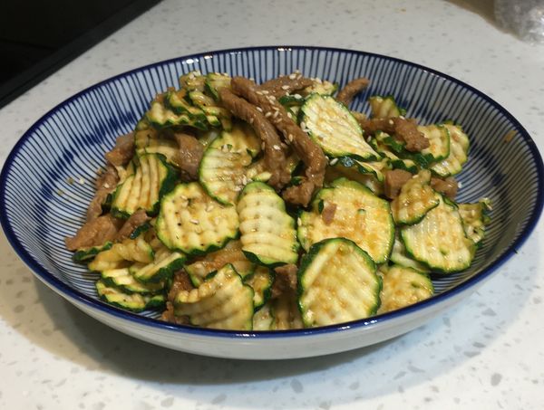 韓式櫛瓜炒肉絲