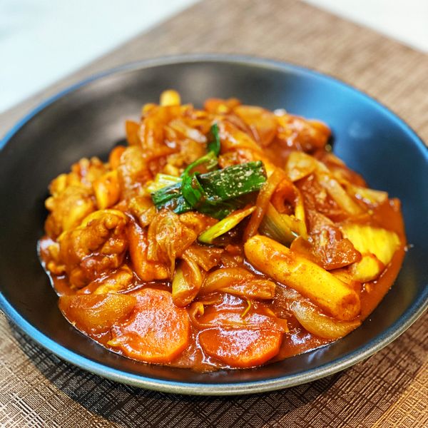 韓式辣炒年糕雞
