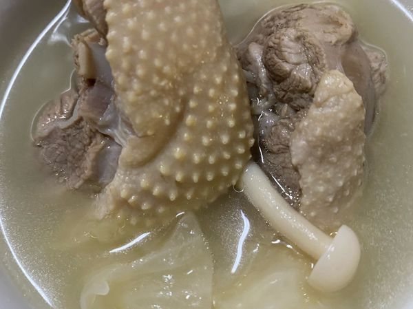 酸菜鴨肉湯