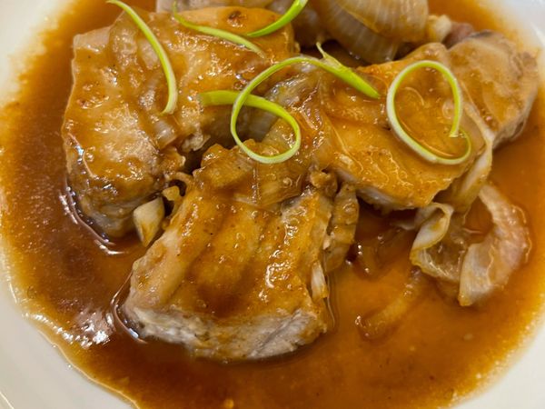 蜜蔥燒旗魚三角肉