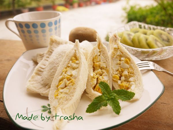 玉米蛋沙拉土司