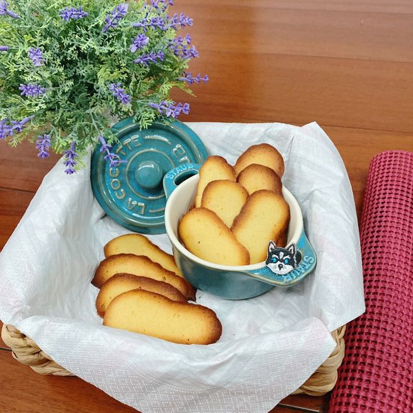 貓舌頭餅乾 Langue de cha