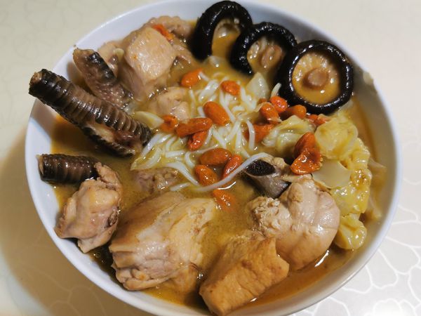 跟著做零失敗👉麻油雞麵線