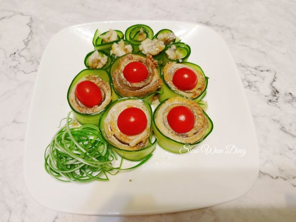 黃瓜白帶魚卷