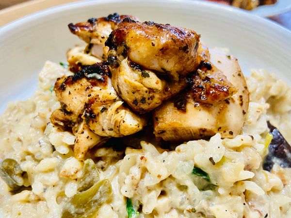 剝皮辣椒雞燉飯（豆漿版）