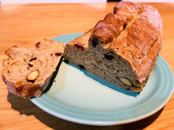 蔓越莓核果歐式麵包(免揉麵）