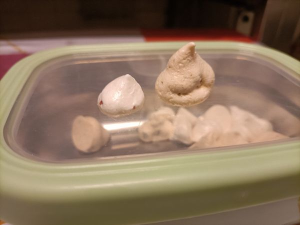 馬林糖(蛋白霜糖)