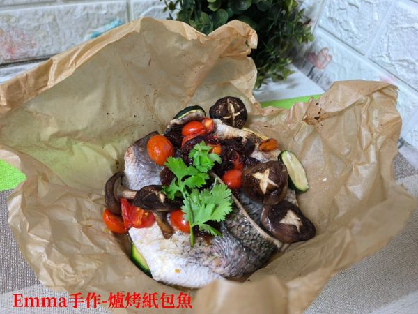 爐烤紙包魚
