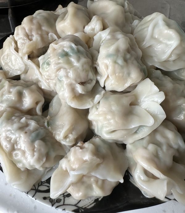 蝦子蔥肉水餃
