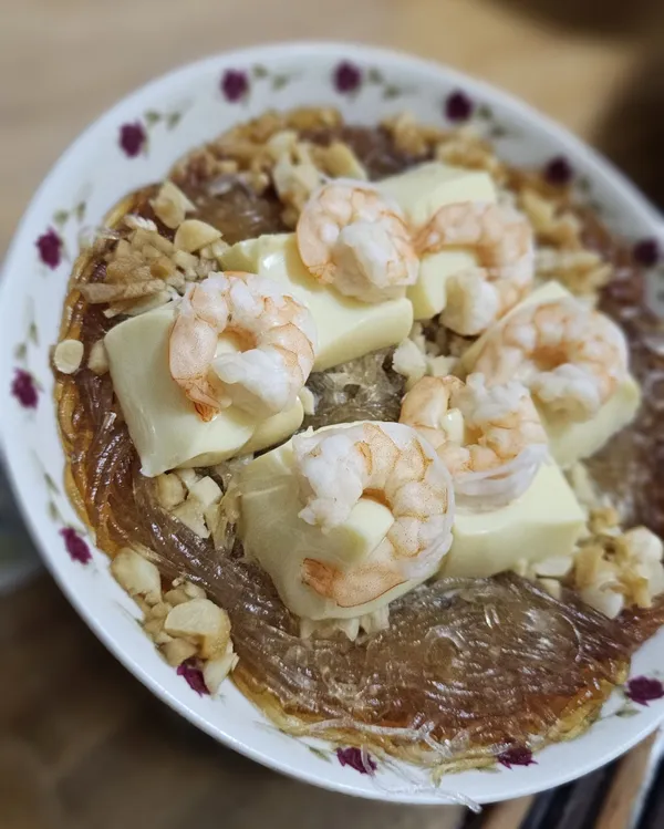鮮蝦豆腐粉絲煲