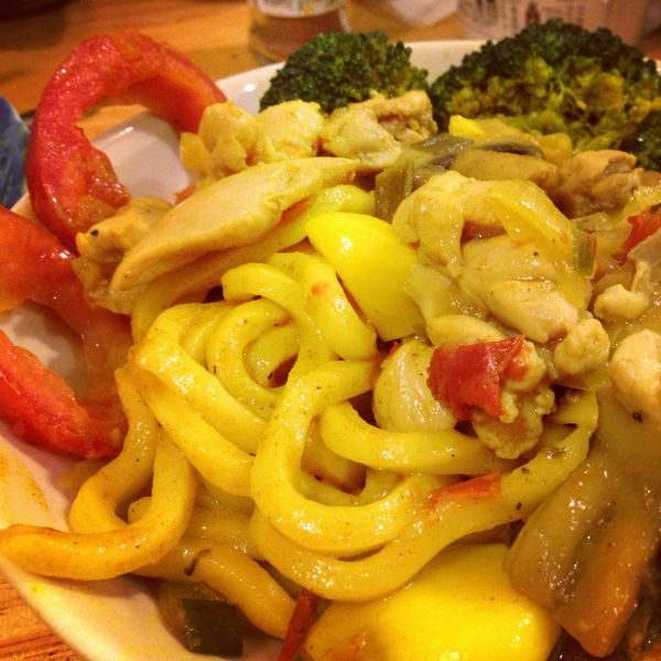 南洋咖哩雞烏龍麵