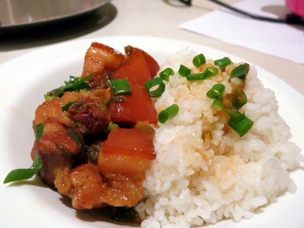 【大學生食堂】紅燒肉飯