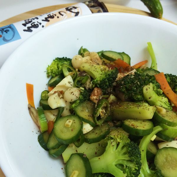 減肥就吃涼拌青菜～淬釀中式下午茶點