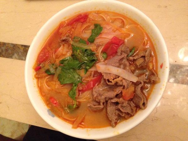 『超簡單』越南酸辣牛肉河粉