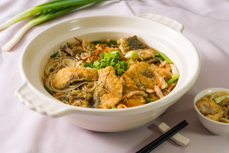 烏魚煮米粉
