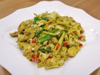 芹香蟹肉炒蛋