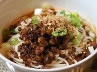 香辣擔擔麵