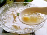 銀耳蓮子薏仁湯(電鍋版)